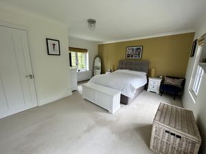 Photo 22- click for photo gallery